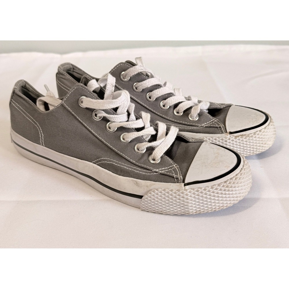 Airwalk Mens Sneakers Size 7 Gray Low Top Canvas Lace Up Casual Skater Grunge